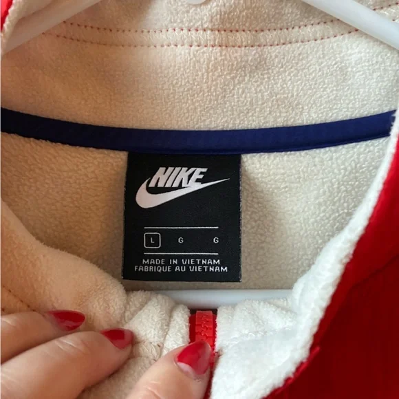 EUC Nike Womens Sportswear Half-Zip Top in Red/Cream/Purple (Size:L) - Picture 6 of 10